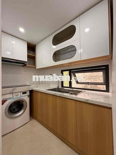 Siêu rẻ, TT Thành Công, căn góc view hồ, 16/50m, 2 ngủ 2wc full NT