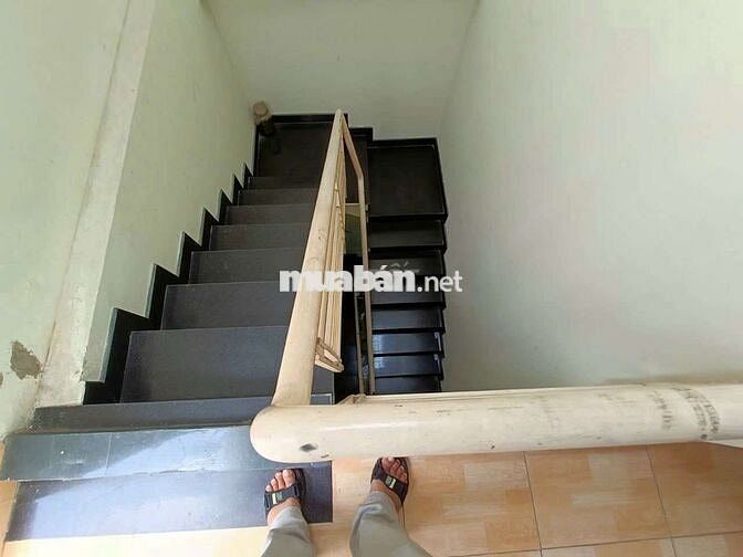Nhà Dương Bá Trạc P.2 Q8 - 2 MẶT HẺM, CÁCH ĐƯỜNG CHÍNH 200m