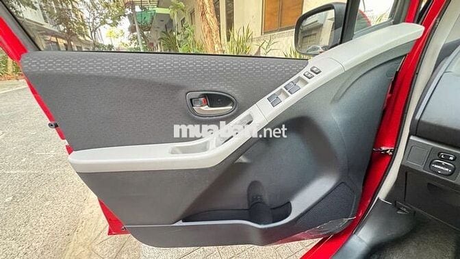 Toyota Yaris 2010 Đỏ 66.000 km