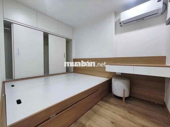 Siêu tập thể 4 ngủ, 3wc phố Thành Công, nhà mới full nội thất xịn sò