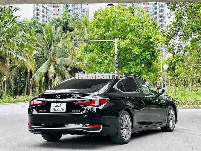 Lexus ES250 2.5L 2019 Đen 72000 km