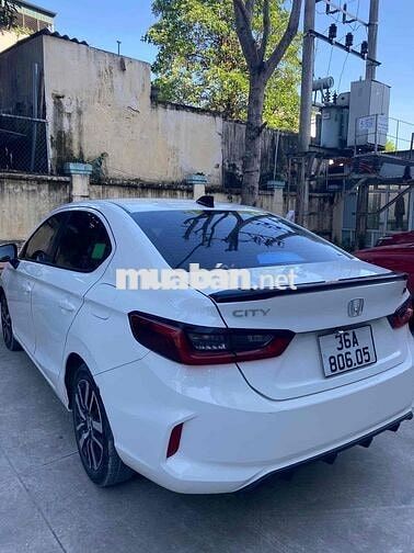 Honda City RS 2022 Trắng 10 vạn.sđt ***