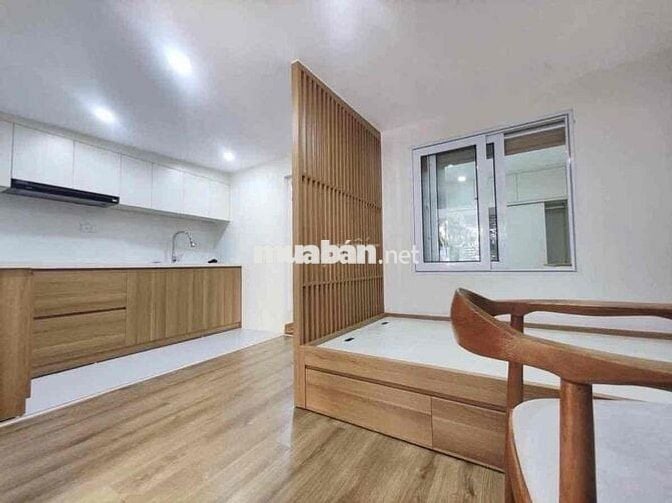 Siêu tập thể 4 ngủ, 3wc phố Thành Công, nhà mới full nội thất xịn sò