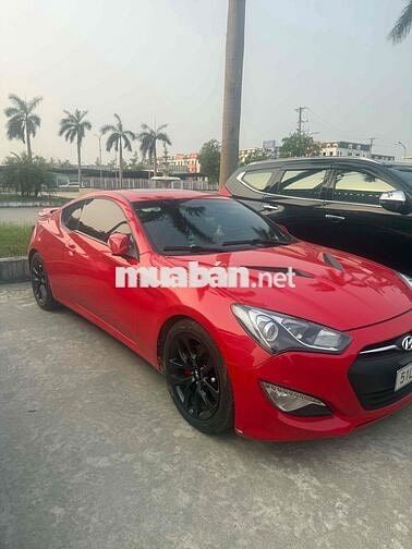 Hyundai Genesis Coupe Số tự động Đỏ