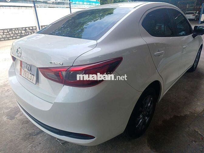 Mazda 2 2025 Trắng 2500 km Nỉ