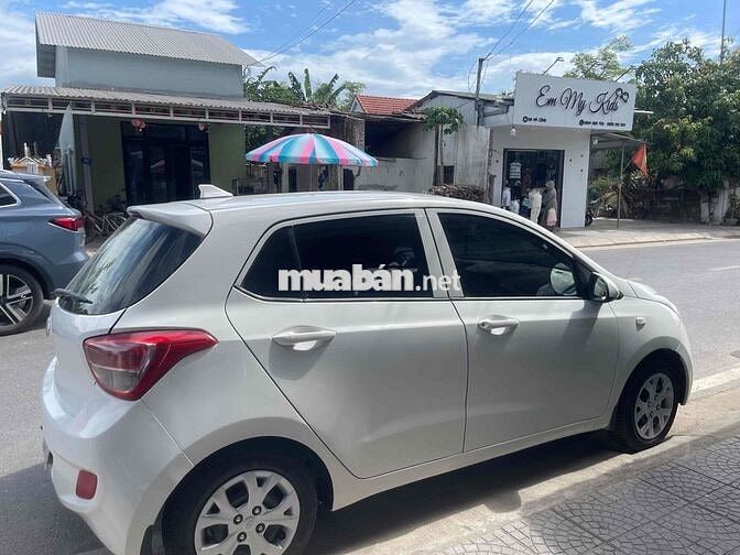 Hyundai i10 2014 Trắng