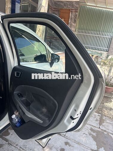 Ford Ecosport Titanium 2016 Trắng Tự động 90000 km