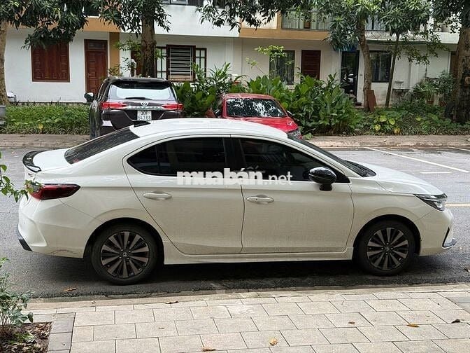 Honda City RS 2024 32000 km Trắng