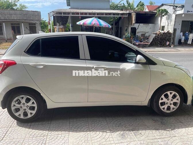 Hyundai i10 2014 Trắng
