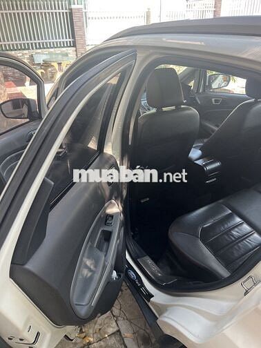 Ford Ecosport Titanium 2016 Trắng Tự động 90000 km
