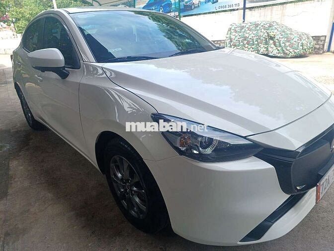 Mazda 2 2025 Trắng 2500 km Nỉ