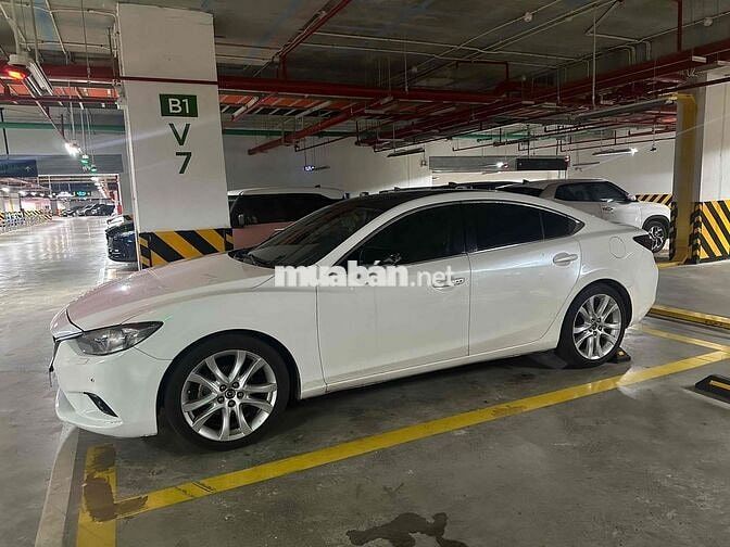 Mazda 6 màu Trắng