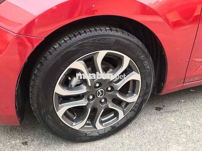 Mazda 2 2017: 1.5 AT Luxury