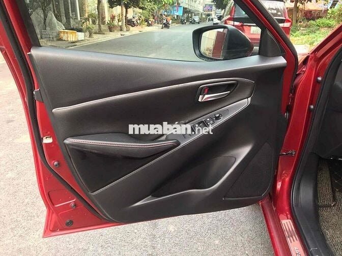 Mazda 2 2017: 1.5 AT Luxury