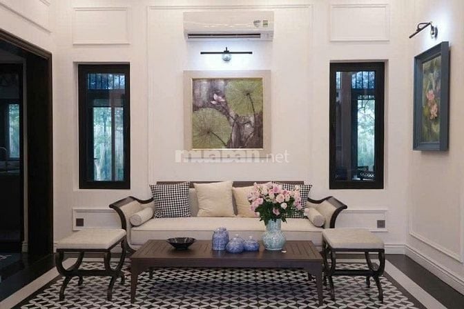 Cho thuê Villa sân vườn 600m2 view sông Hồng - Phú Thượng, Tây Hồ