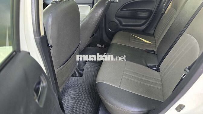 Mitsubishi Mirage AT 2014 16 vạn km Trắng