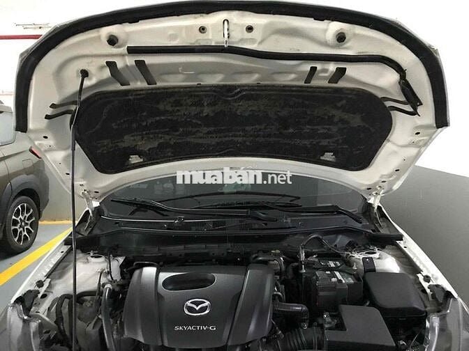 Mazda Mazda2 Luxury 2020 Trắng 84.000 km