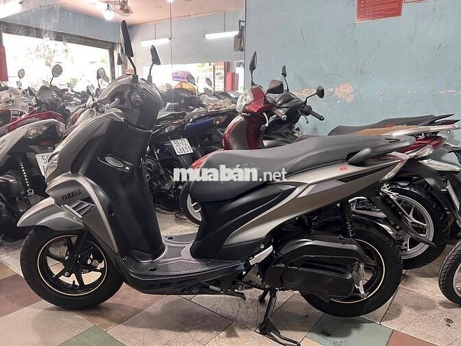 Yamaha FveeGo S Xám xi măng 932.5 km
