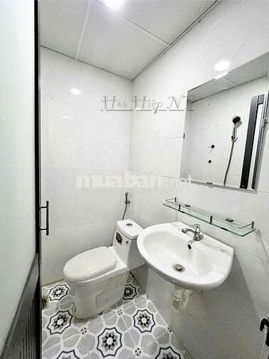 Nhà Trọ Cổng Riêng - Đ.Lê Hồng Phong