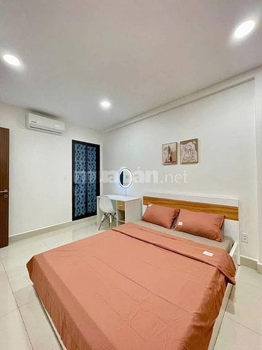 (BÁN GẤP)-Phạm Văn Đồng,2tỷ1,52m2-2PN,SHR,ở liền,full NT hiện đại
