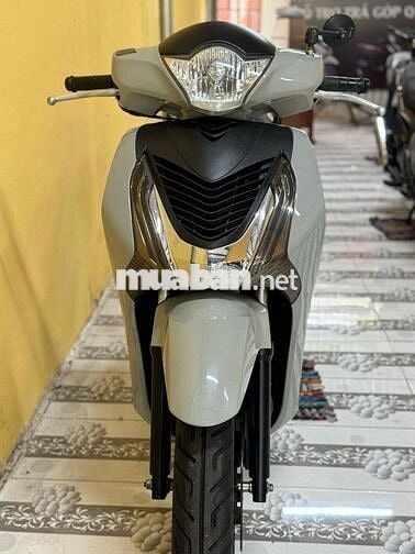 SH 125i màu xám xi măng đời 2015 xám xi măng