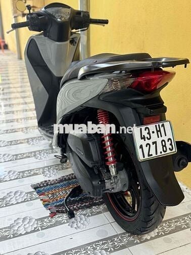SH 125i màu xám xi măng đời 2015 xám xi măng