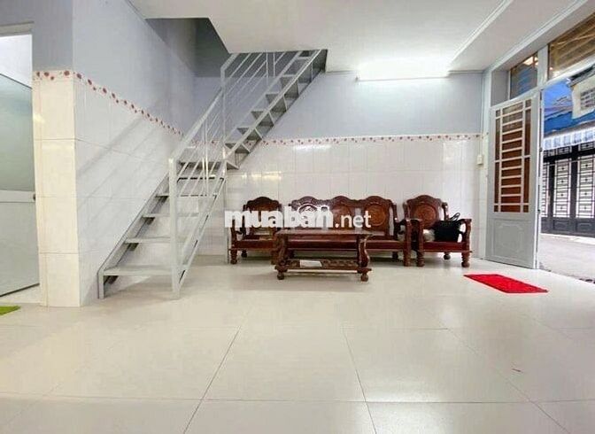 MÌNH CẦN BÁN GẤP GÓC 2 MẶT TIỀN HẺM XE TẢI TRỤC NGUYỄN VĂN ĐẬU.