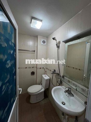 Cho thuê phòng 2tr5 có cửa sổ và ban công tại định công hạ full nt
