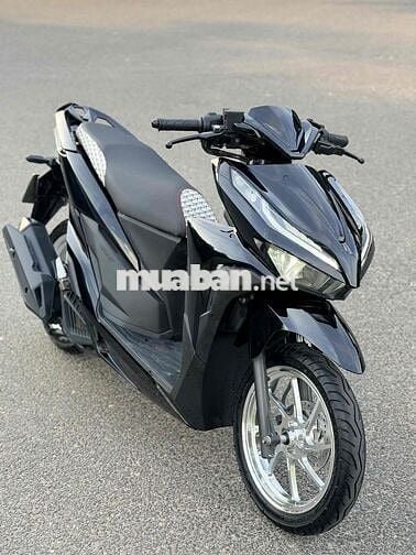 Honda Vario 150 Đen bóng,lên mâm crom mới