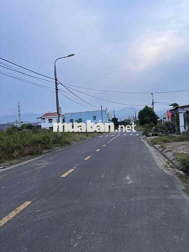 Đường 7m5 Ngô Miễn, Liên Chiểu. Giá 2.8 TL có thương lượng chính chủ