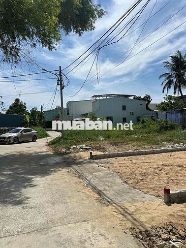 Chính chủ bán lô đất tdp Phong Nam hường Hoà Hoà Xuân đường ô tô thông