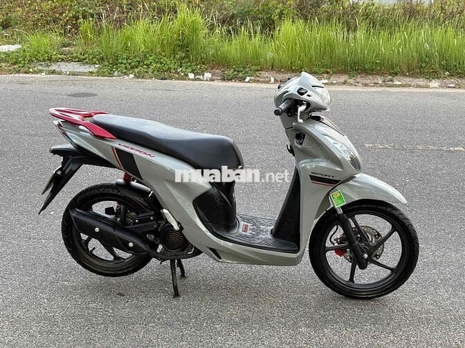 Honda Vision 2025 Thể thao Xám 2000 km