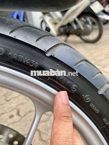 SH MODE 2021 ABS màu Kem Hồ sơ cầm tay