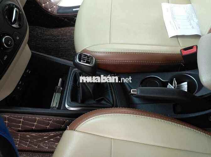 Hyundai Accent Bạc Số sàn