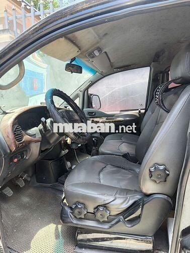Hyundai Starex 2004 Đen