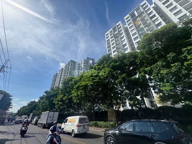 BÁN NHÀ DT 100M2 NGAY HƯƠNG LỘ 3 KẾ AEON MALL TÂN PHÚ GIÁ CHỈ NHỈNH 6T