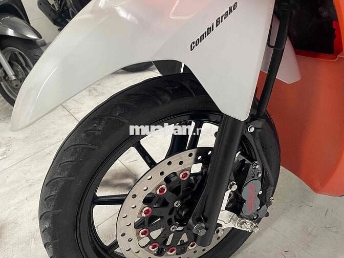 Honda Vario 125 Trắng cam Xe tay ga