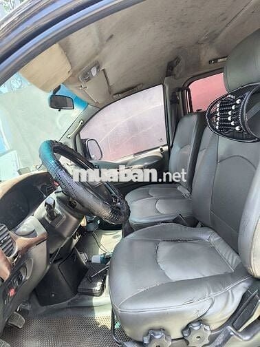 Hyundai Starex 2004 Đen