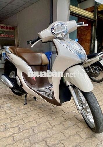 SH MODE 2021 ABS màu Kem Hồ sơ cầm tay