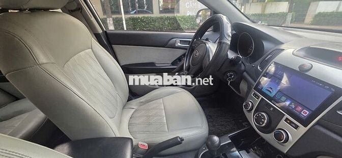Kia Cerato 2009 Bạc 200.000 km