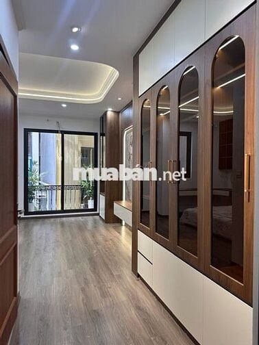 Chủ đổi BT , Bán gấp !!! . 42m2 x 5MT x 7T - ngõ thông , nông thoáng 