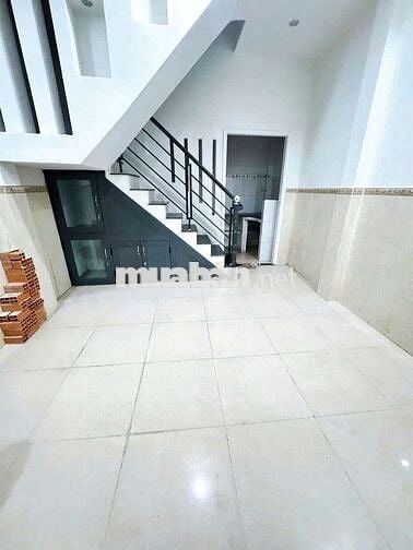 Nhà thuê Huỳnh Thiện Lộc. Quận Tân Phú (3pn, 3wc). Dtsd 72m2
