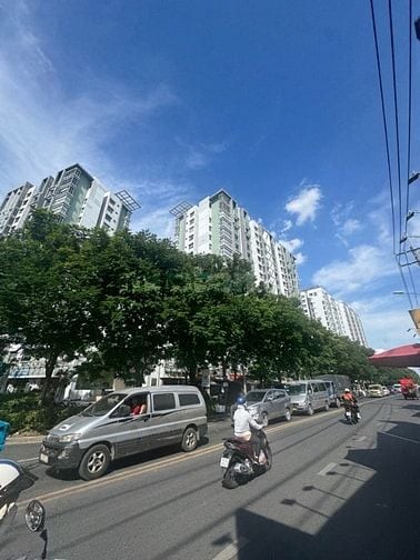 BÁN NHÀ DT 100M2 NGAY HƯƠNG LỘ 3 KẾ AEON MALL TÂN PHÚ GIÁ CHỈ NHỈNH 6T