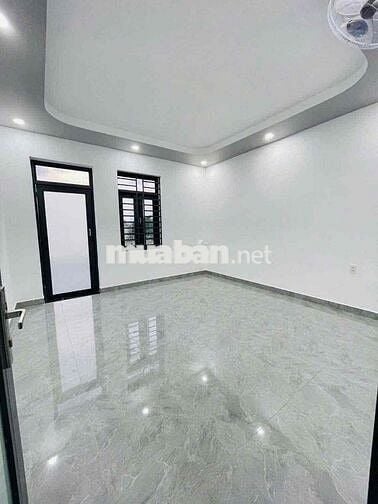 Cho thuê nhà nguyên căn 1 trệt lầu Mới Hẻm 4m có sân P Hiệp Bình Chánh