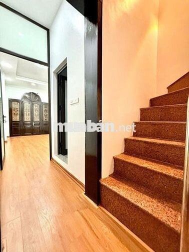Hiếm Đống Đa!!! Gần hồ , ngõ nông , gần OTO - 36m2 x 3MT . Đẹp 