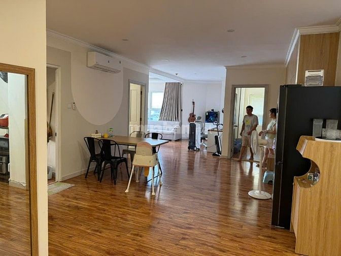 Căn hộ cao cấp Mỹ Vinh- Quận 3: 120m2, 3p ngủ giá  23tr/tháng