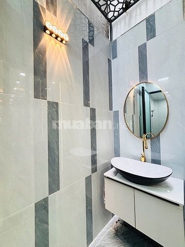Nhà đẹp 4 tầng full nội thất cao cấp - 4PN 5WC - Giá 7.5 tỷ