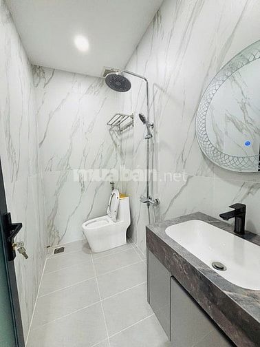Nhà đẹp 4 tầng full nội thất cao cấp - 4PN 5WC - Giá 7.5 tỷ