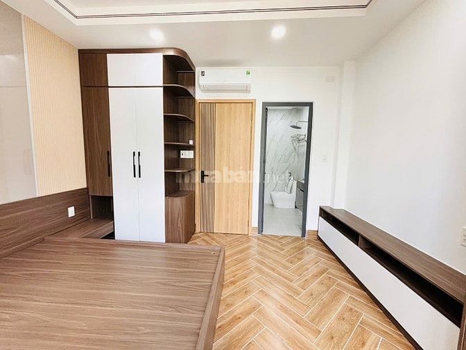 Nhà đẹp 4 tầng full nội thất cao cấp - 4PN 5WC - Giá 7.5 tỷ