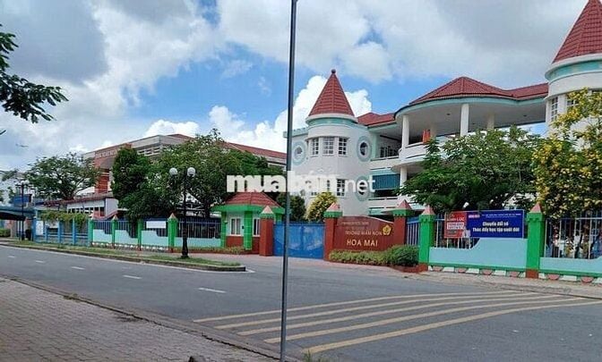 BÁN NHÀ GẦN CHỢ ĐẦU MỐI THỦ ĐỨC